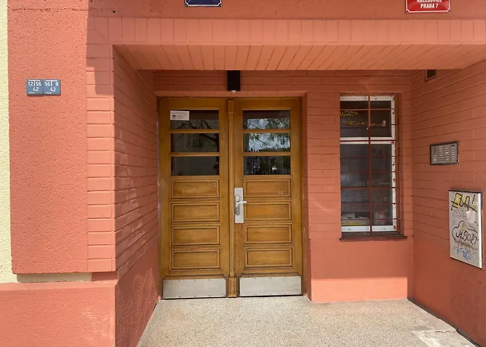 Tulip 民宿 布拉格